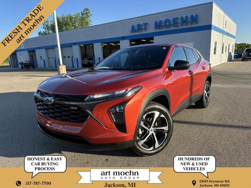 Cayenne Orange Metallic 2024 Chevrolet Trax 1RS