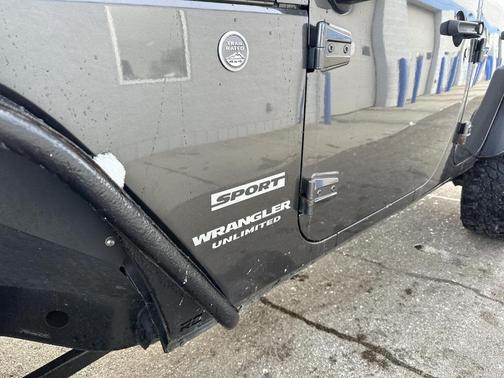 2017 Jeep Wrangler Unlimited Sport