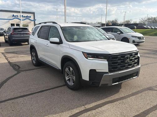 Platinum White Pearl 2026 Honda Pilot EX-L