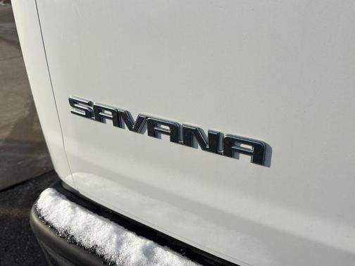 2023 GMC Savana 2500 Work Van
