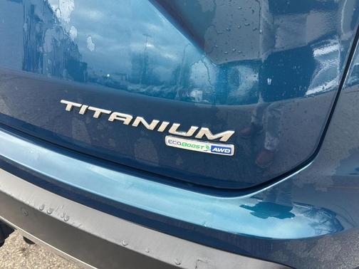 Dark Persian Green Metallic 2020 Ford Edge Titanium