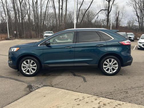 Dark Persian Green Metallic 2020 Ford Edge Titanium