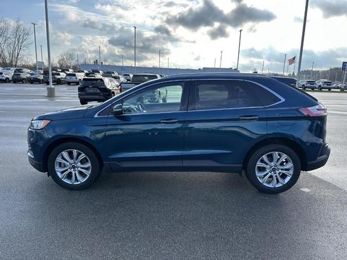 Dark Persian Green Metallic 2020 Ford Edge Titanium