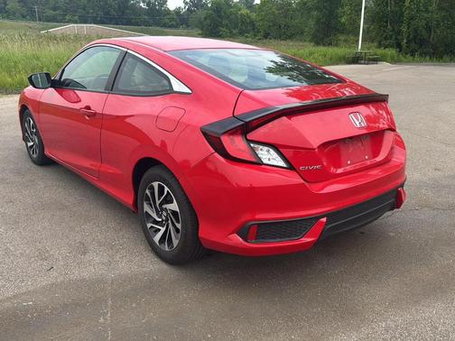 2016 Honda Civic LX-P