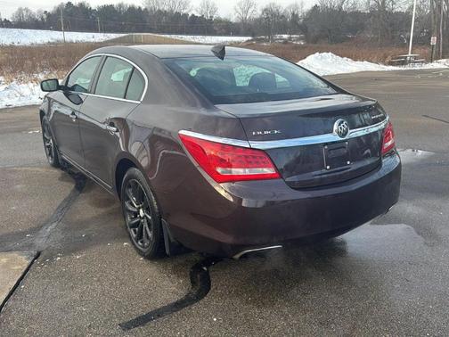 2016 Buick LaCrosse Base