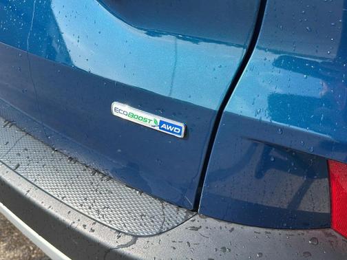 2020 Ford Escape S