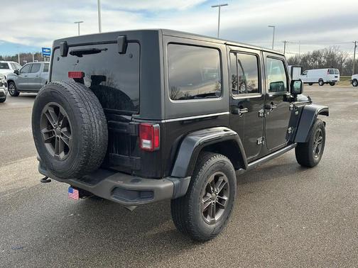 2016 Jeep Wrangler Unlimited Sahara