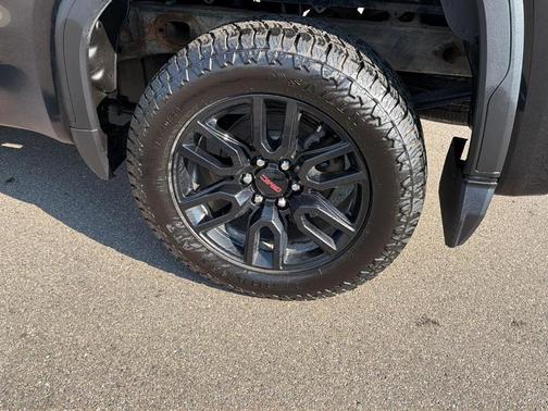 Onyx Black 2024 GMC Sierra 1500 Pro