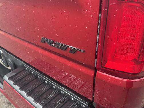Radiant Red 2023 Chevrolet Silverado 1500 RST