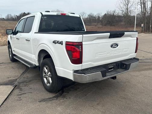 Oxford White 2025 Ford F-150 XLT