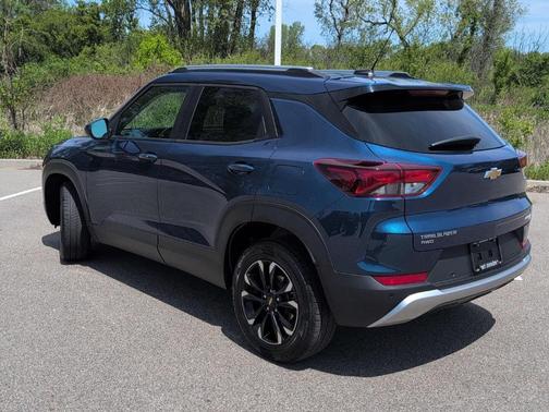 Pacific Blue Metallic 2021 Chevrolet Trailblazer LT