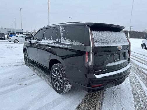 2023 Cadillac Escalade Sport