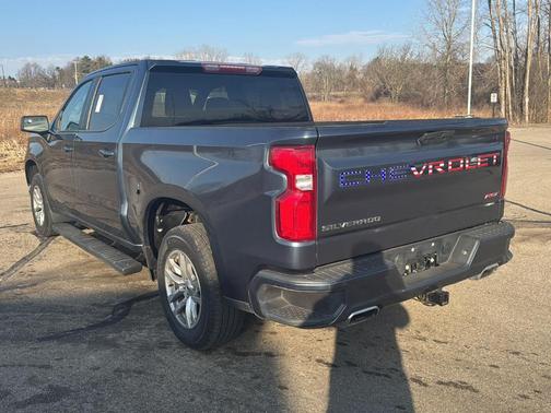 Shadow Gray Metallic 2021 Chevrolet Silverado 1500 RST