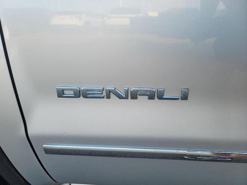 Quicksilver Metallic 2018 GMC Sierra 1500 Denali