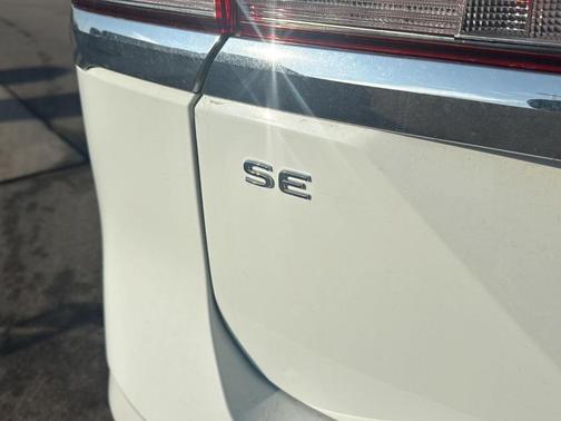 2025 Volkswagen Atlas 2.0T SE