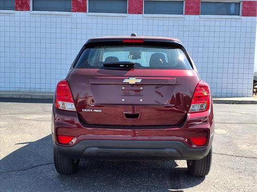 Crimson Metallic 2017 Chevrolet Trax LS