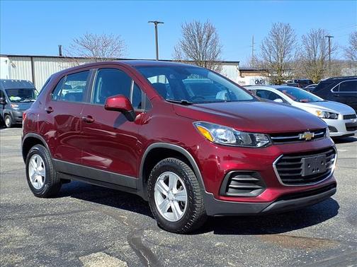 Crimson Metallic 2017 Chevrolet Trax LS