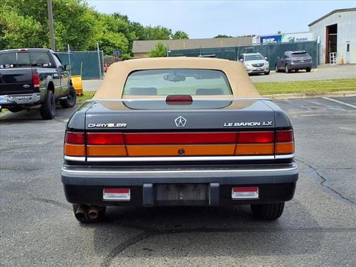 1993 Chrysler LeBaron LX