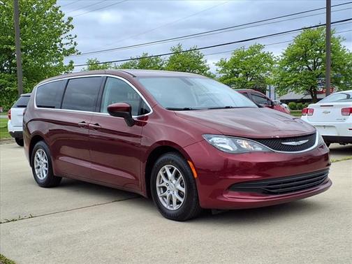 2017 Chrysler Pacifica LX