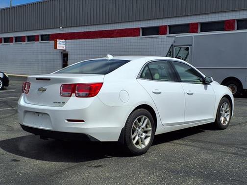 2013 Chevrolet Malibu ECO