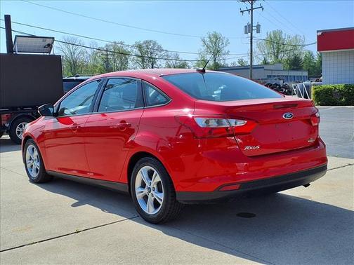 Race Red 2014 Ford Focus SE