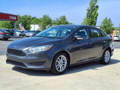 Magnetic Metallic 2015 Ford Focus SE