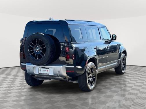 Santorini Black Metallic 2025 Land Rover Defender 110 P300