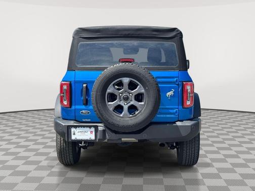 VELOCITY BLUE METALLIC 2024 Ford Bronco Big Bend
