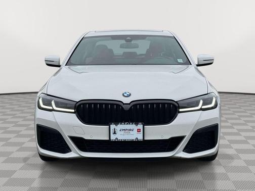 Alpine White 2023 BMW 530 i xDrive