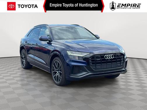 Navarra Blue Metallic 2019 Audi Q8 3.0T Premium