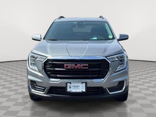 Sterling Metallic 2023 GMC Terrain SLE
