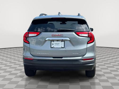 Sterling Metallic 2023 GMC Terrain SLE