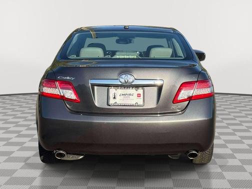 Magnetic Gray Metallic 2010 Toyota Camry XLE