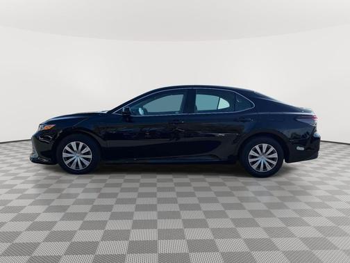 Midnight Black Metallic 2022 Toyota Camry LE