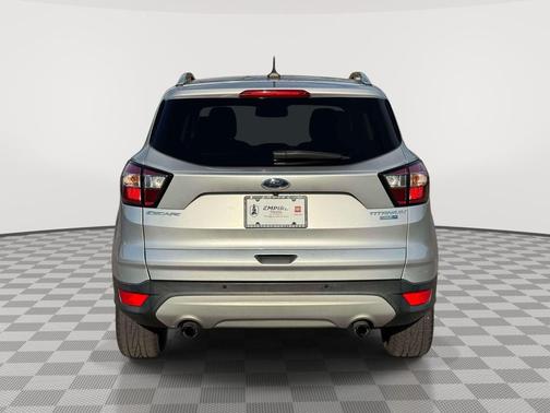 INGOT SILVER METALLIC 2018 Ford Escape Titanium