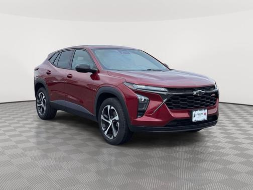 Crimson Metallic 2024 Chevrolet Trax FWD 1RS