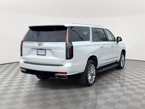 Crystal White Tricoat 2023 Cadillac Escalade ESV Premium Luxury
