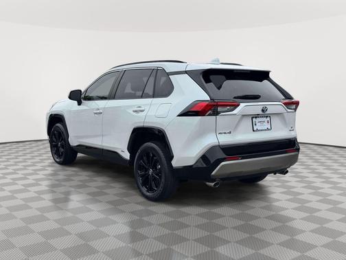 Wind Chill Pearl 2023 Toyota RAV4 Hybrid SE