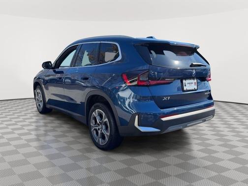 Phytonic Blue Metallic 2023 BMW X1 xDrive28i