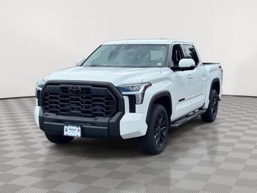 Ice Cap 2023 Toyota Tundra SR5