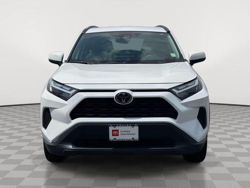 Ice Cap 2025 Toyota RAV4 XLE