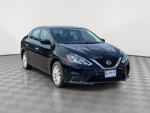 Super Black 2018 Nissan Sentra SV