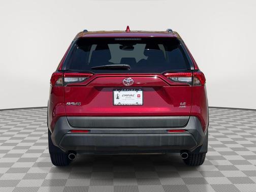 Ruby Flare Pearl 2021 Toyota RAV4 LE