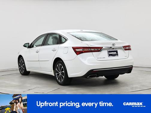 2017 Toyota Avalon XLE