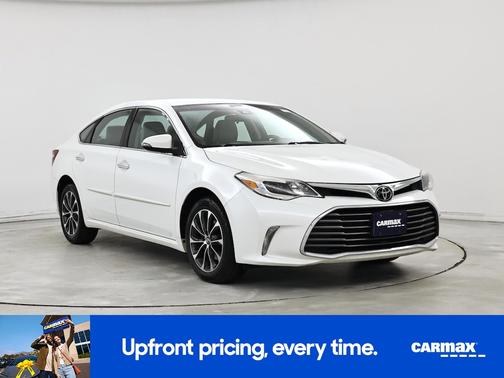 2017 Toyota Avalon XLE