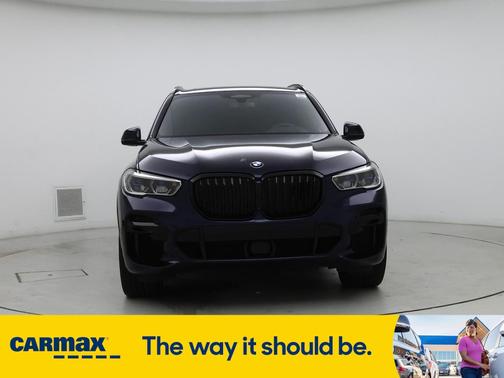 2022 BMW X5 M50i