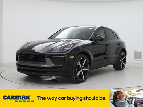 2023 Porsche Macan T