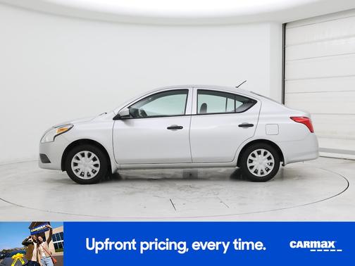 2017 Nissan Versa SV