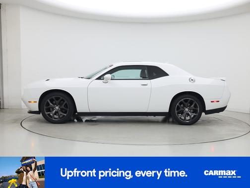 White 2018 Dodge Challenger SXT Plus