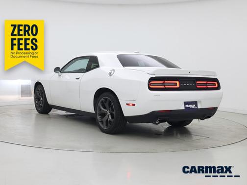White 2018 Dodge Challenger SXT Plus